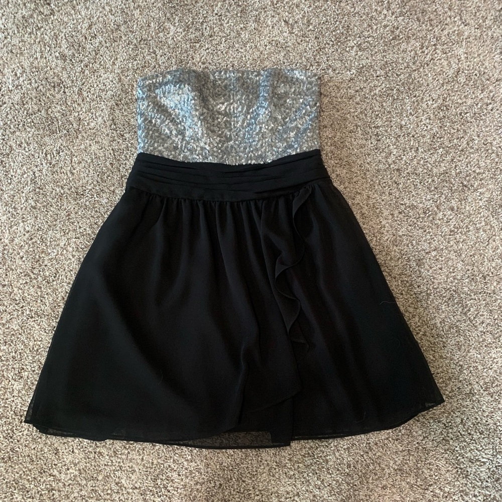 Express strapless sequins dress